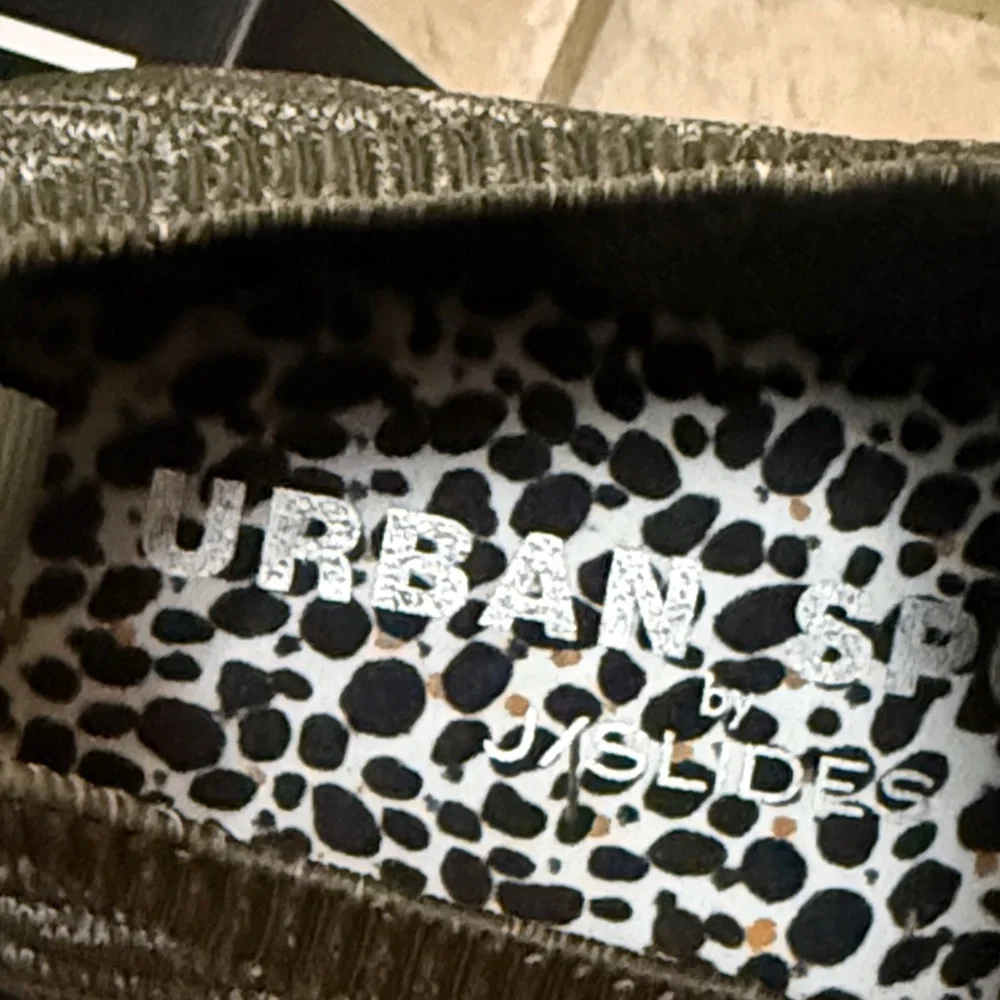 URBAN SPORT by J/SLIDES NEW in BOX Women's Sneakers Size 8.5